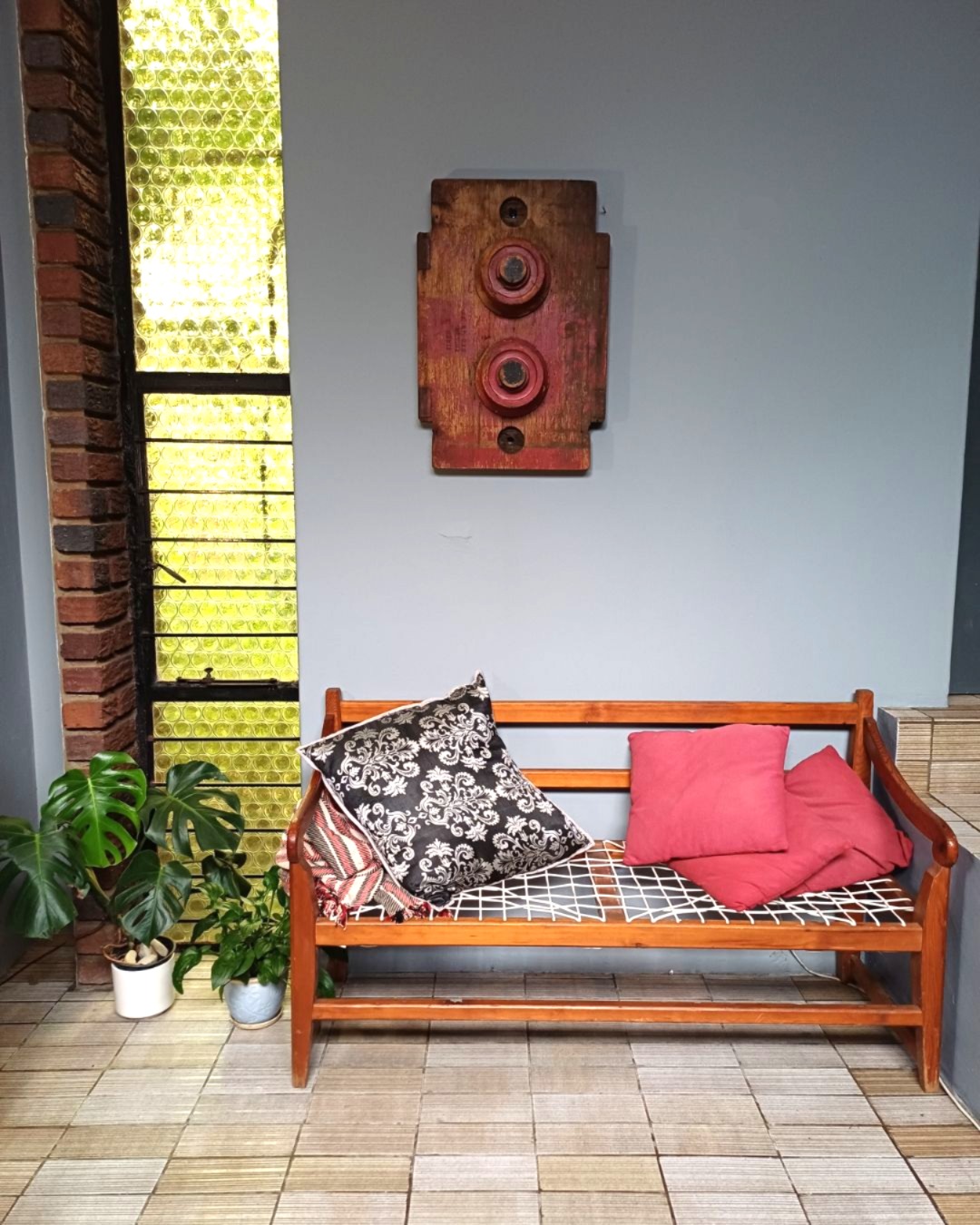 Red Industrial Pattern Mould Wall Hanging – Twin Roller Form JG29 - Image 2