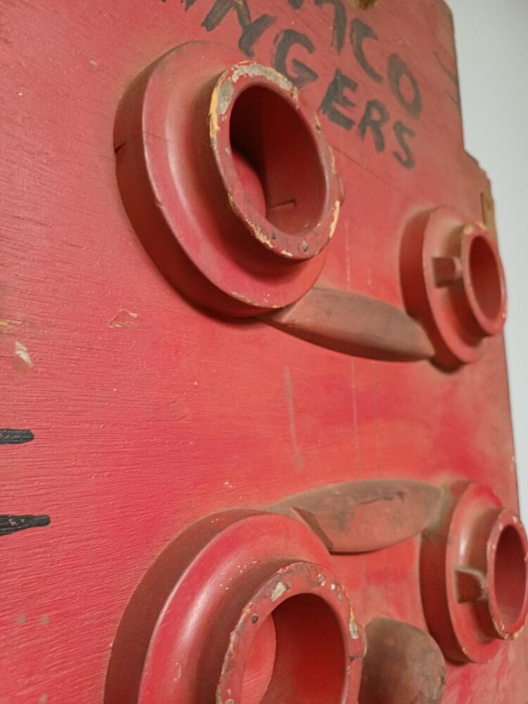 Red Industrial Pattern Mould Wall Hanging - Flingers 3A - Image 3