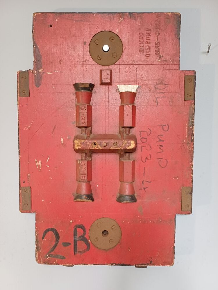 Red Industrial Pattern Mould Wall Hanging - Oil Pump 2-B - Image 8