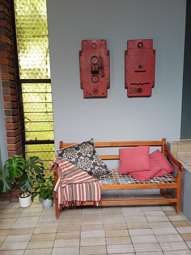 Red Industrial Pattern Mould Wall Hanging - Spring Bracket 2-B