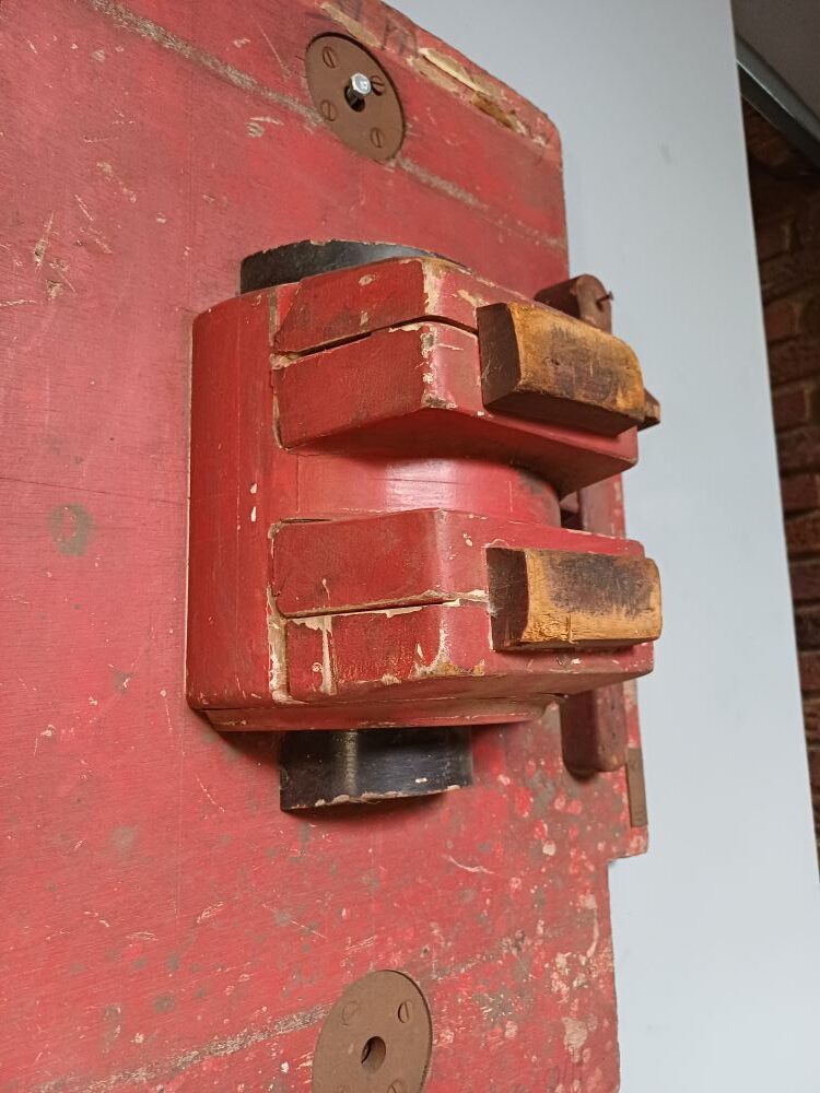 Red Industrial Pattern Mould Wall Hanging - SIMCO A/B 2070 - Image 6