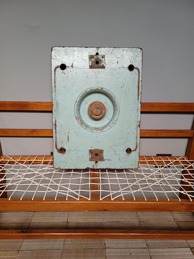 Large Industrial Pattern Mould Wall Hanging - SIMCO Blue Recessed Wheel Form (21 D-7) - Image 4