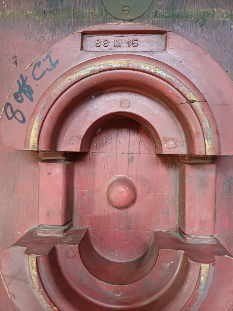 Red Industrial Pattern Mould Wall Hanging - SIMCO Counter Lights 88 M15 (1-B) - Image 3