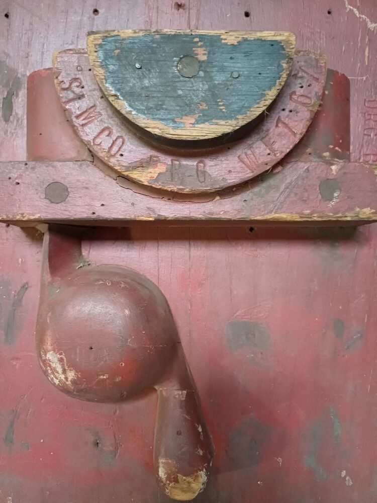 Red Industrial Pattern Mould Wall Hanging - SIMCO Latch Casting WF7 6 7 (3A) - Image 5