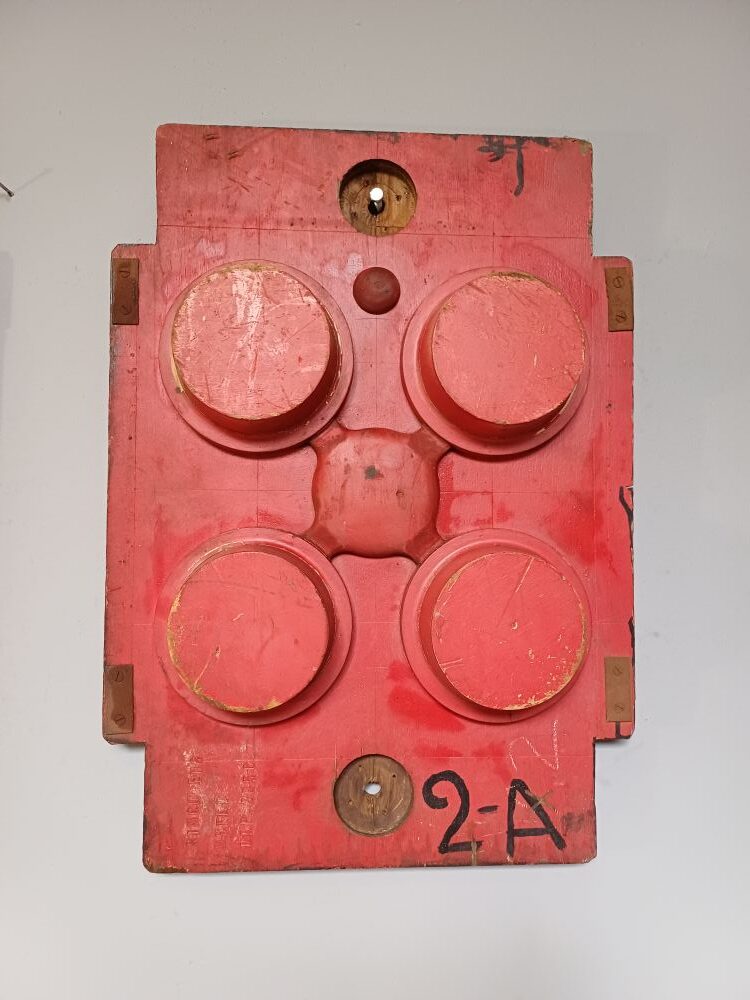 Red Industrial Pattern Mould Wall Hanging - SIMCO Wheel Drawing 2056 (2-A) - Image 2